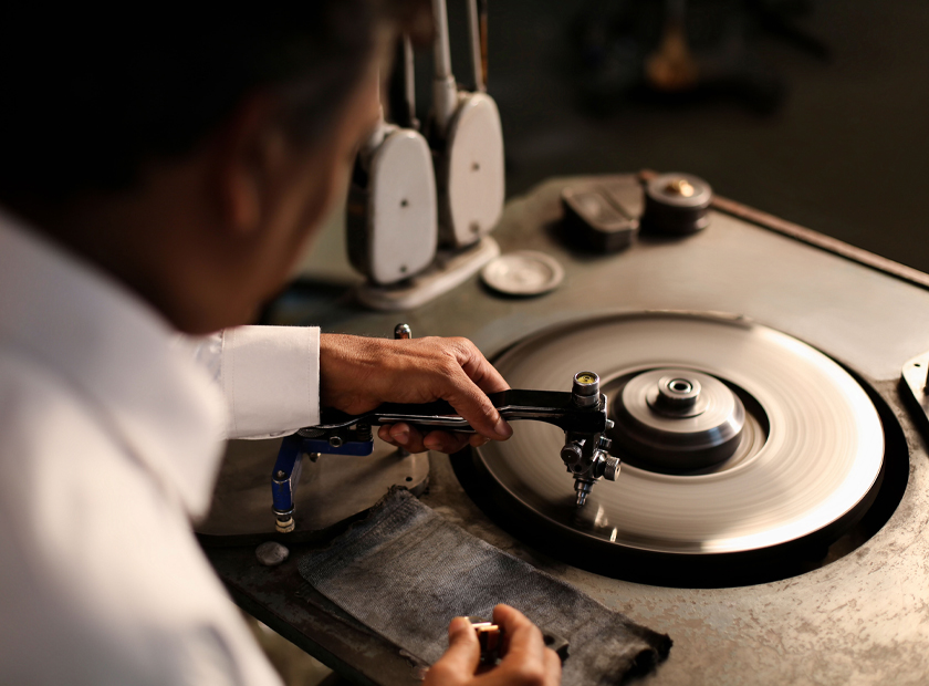 How Are Lab-Grown Synthetic Diamonds Made?