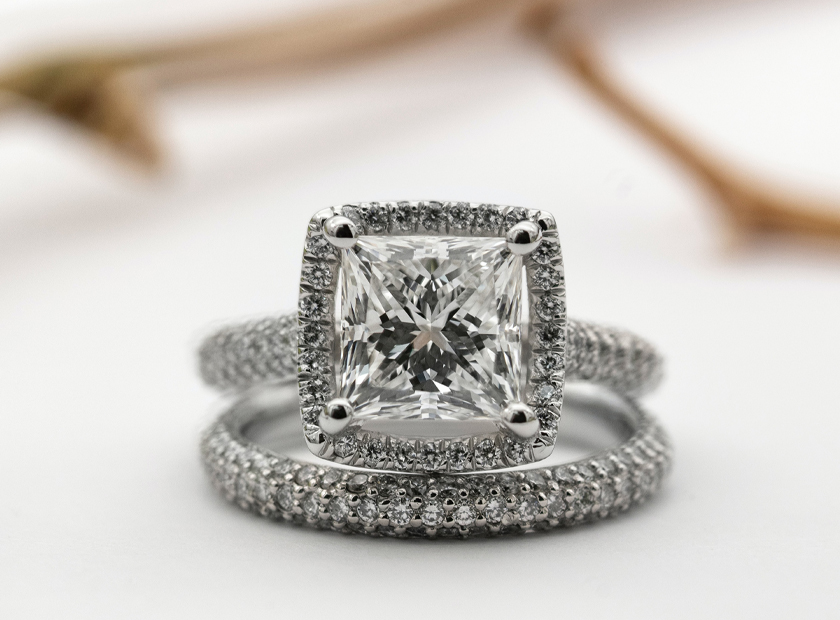 What Are Accent Diamonds | How to Choose Perfect Accent Diamonds