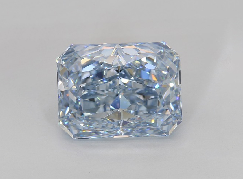 All You Should Know About Blue Nuance Lab Grown Diamonds